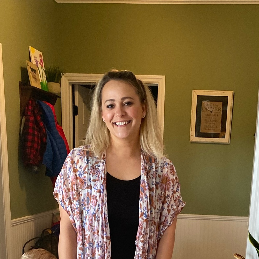 Meet your Posher, Cassi